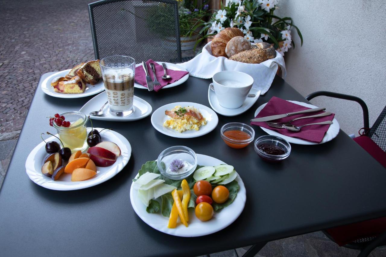 Bed and Breakfast Rebenheim Termeno Esterno foto