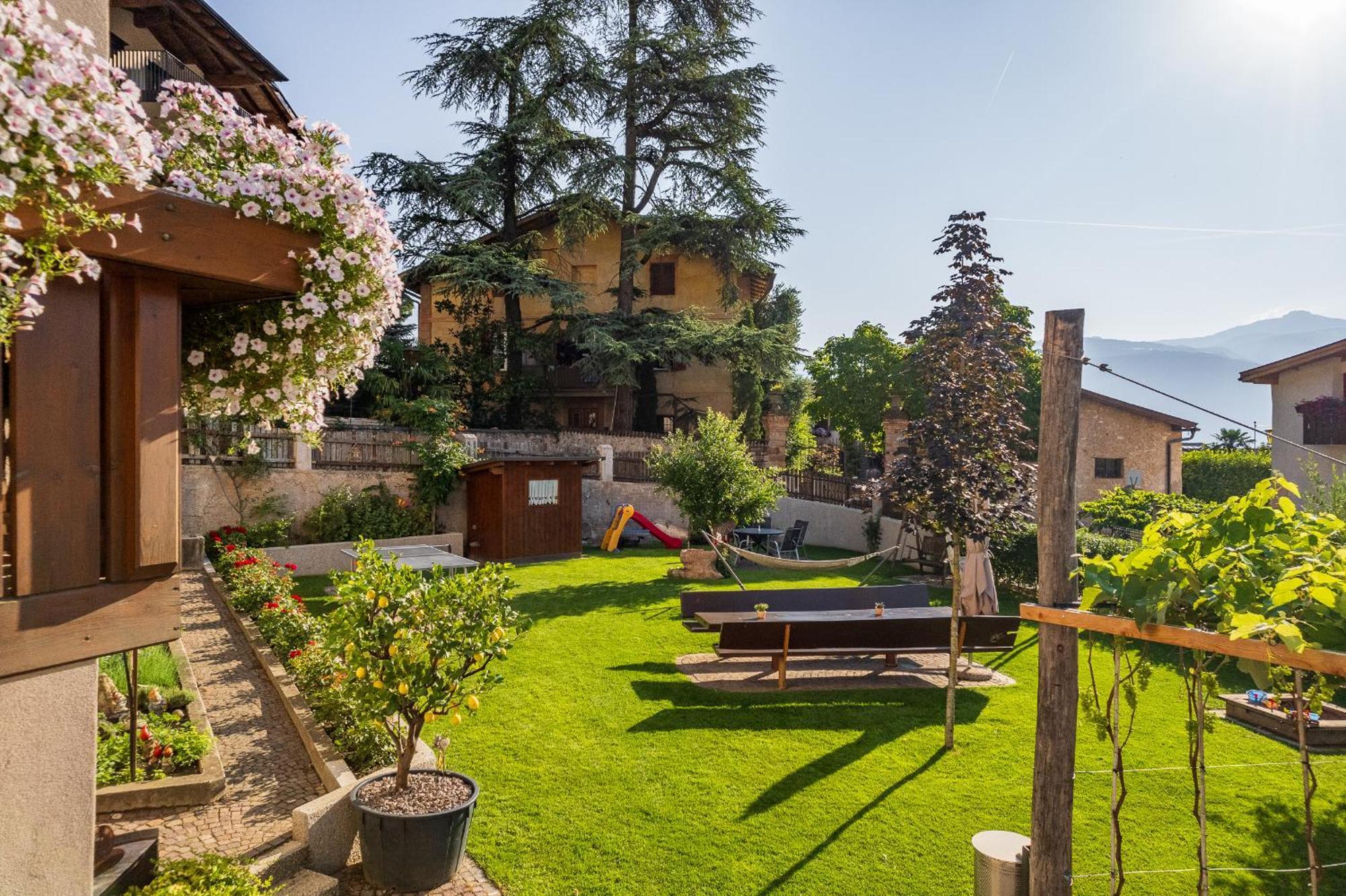 Bed and Breakfast Rebenheim Termeno Esterno foto