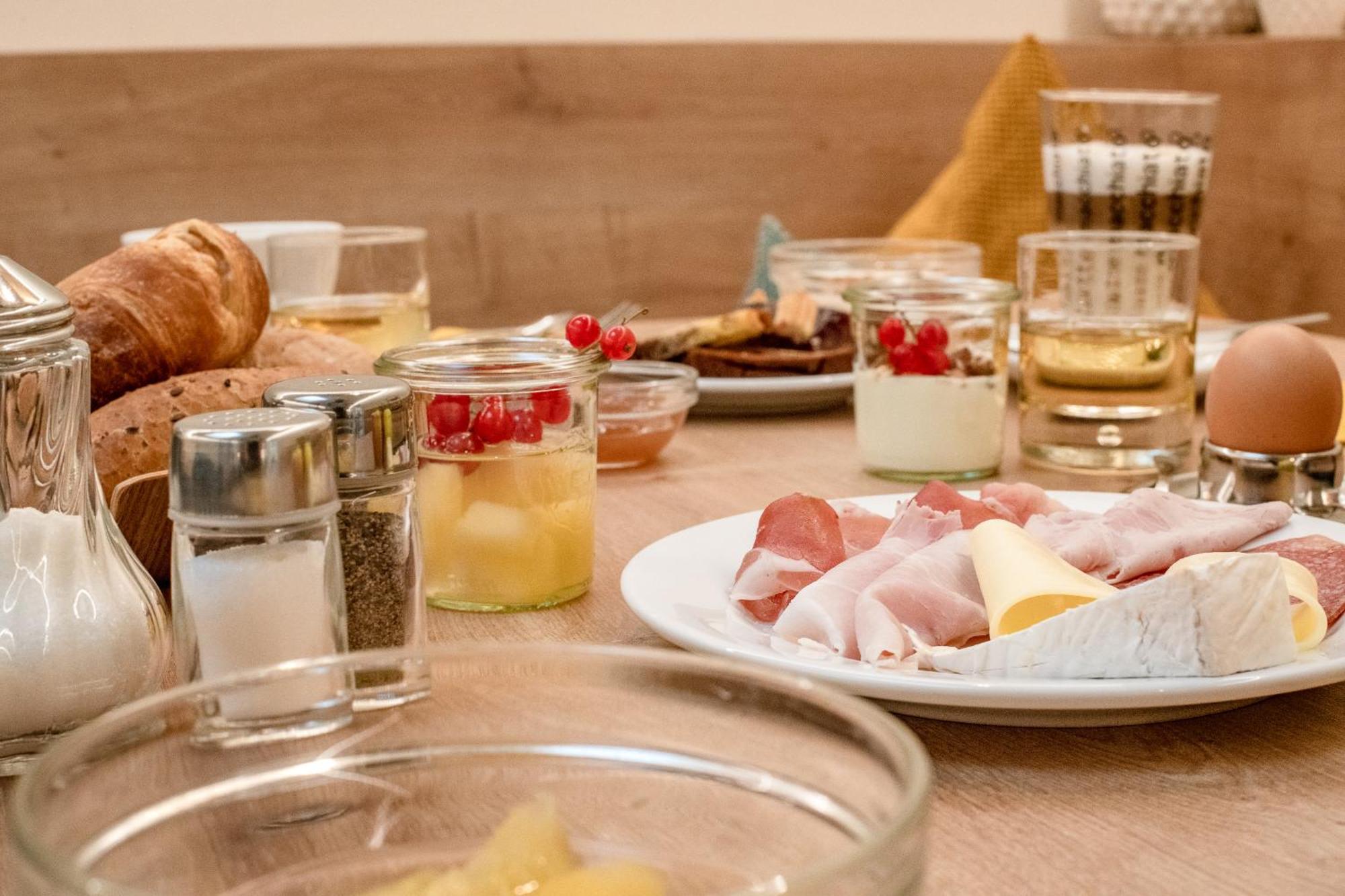 Bed and Breakfast Rebenheim Termeno Esterno foto